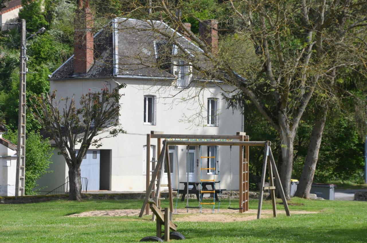 Studio "Au Bord De L'Eau" 2 Chambon-sur-Voueize Exterior photo
